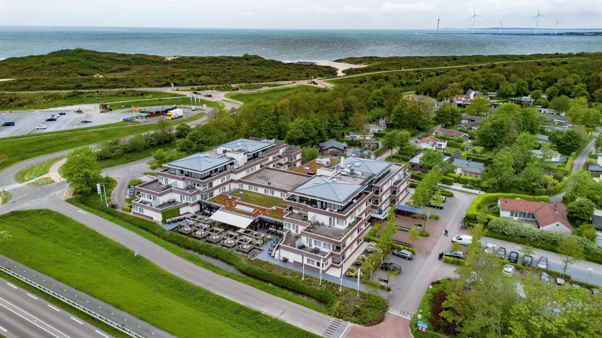 Fletcher Wellness-hotel Kamperduinen Hotel 4*